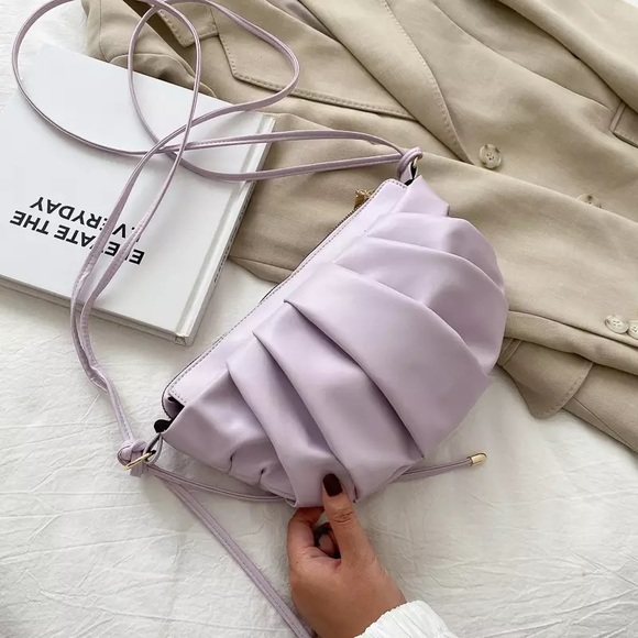 Korean Pleated Cloud Crossbody Bag - Picture 2 of 9